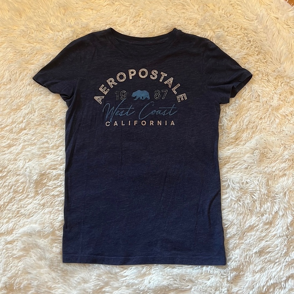 Aeropostale graphic tee blue size large